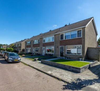 Hoofdafbeelding Hielkemastrjitte 22