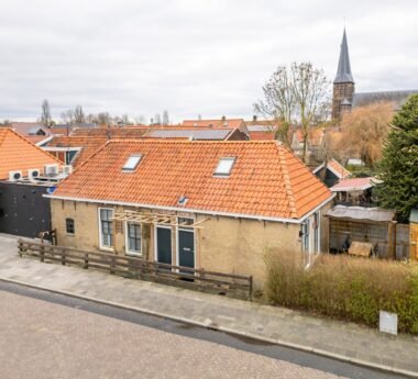 Hoofdafbeelding Erasmusstraat 1