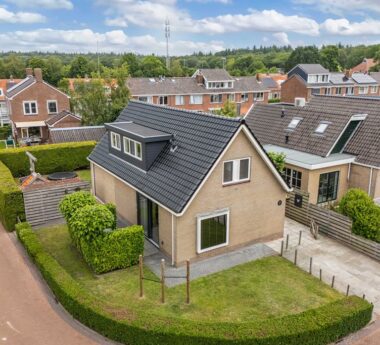 Hoofdafbeelding Roune Leane 2