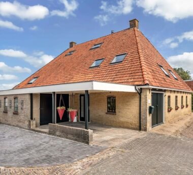 Hoofdafbeelding Kerkstraat 19