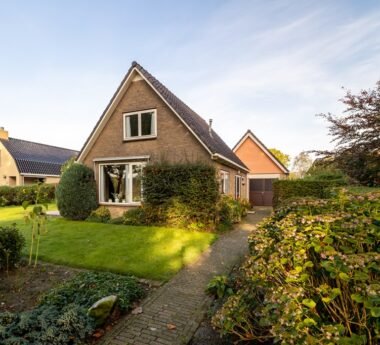 Hoofdafbeelding Westeweg 38